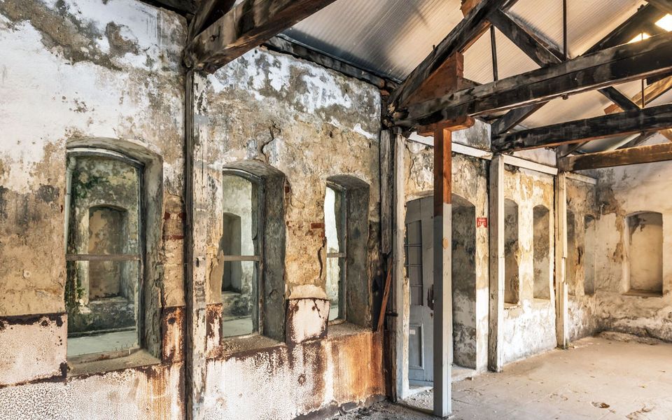 164 yıllık tarihi yapılar modern dokunuşla halka açılıyor