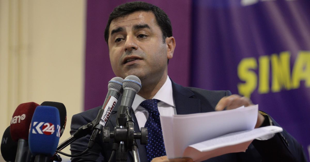 Eski HDP Eş Genel Başkanı Selahattin Demirtaş a 8 yıl hapis istemi