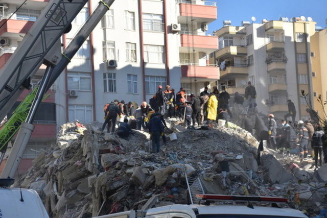 İSTANBUL DA DEPREM OLUR MU Kahramanmaraş depremi büyük İstanbul