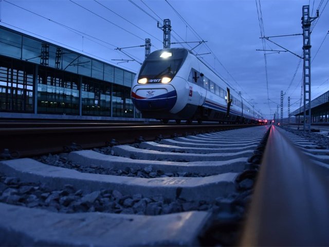 Ankara S Vas Hizli Tren B Let F Yatlari Ne Kadar Ka Tl Yht