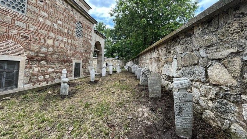 Osmanlı dönemi mezarlıkları ve hazireleri onarılıyor