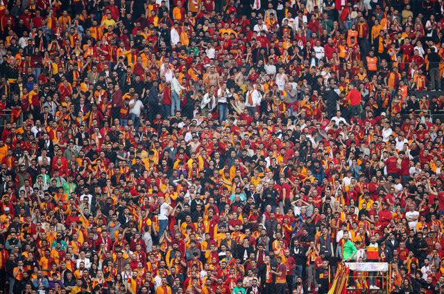 Galatasaray Ampiyonluk I In Sahaya K Yor Galatasaray Haberleri