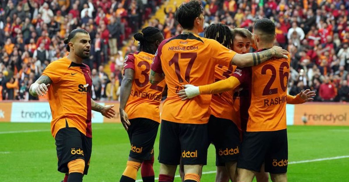 Galatasaray Nas L Ampiyon Olur Ka Puan Gerekiyor Galatasaray N