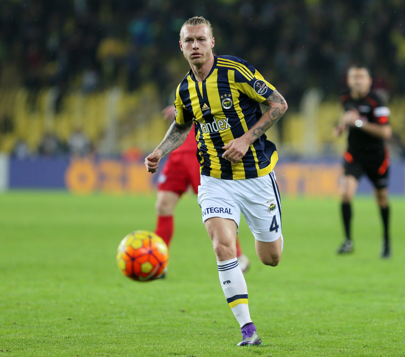 Simon Kjaer in menajerinden Fenerbahçe itirafı Geri getirme hayalleri