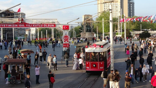 Ak L Nostaljik Tramvay Test S R Nde Son Dakika Haberleri