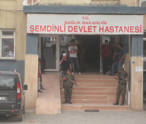 Şemdinli'de askeri birliğe saldırı