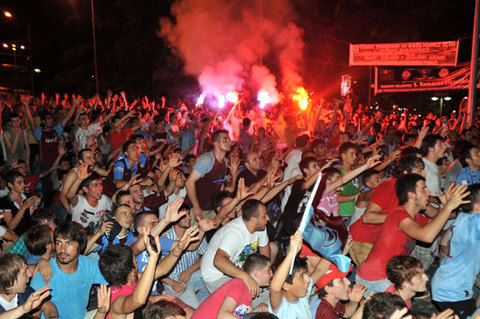 Trabzon sokaklara döküldü!