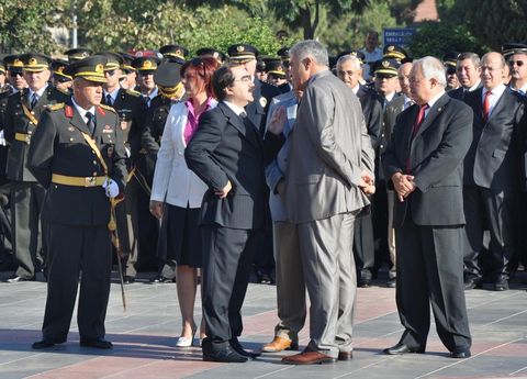 Zafer Bayramı'nda gerginlik