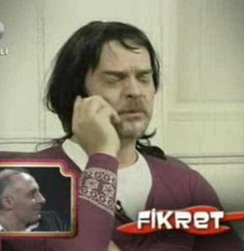 Beş yıl süren dizi iki dakikada nasıl özetlenir