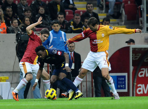 Galatasaray Bucaspor Maç özeti ve Golleri 19.02.2011 7fe42b2cb2eae398299a2ca7fcabfeae k Galatasaray Bucaspor Maç özeti ve Golleri 19.02.2011