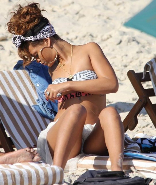 Rihanna Resim Galerisi 2