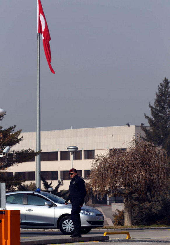 MİT kapılarını basına açtı