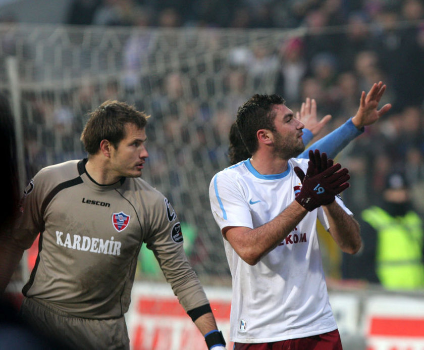 Burak kör oluyordu!