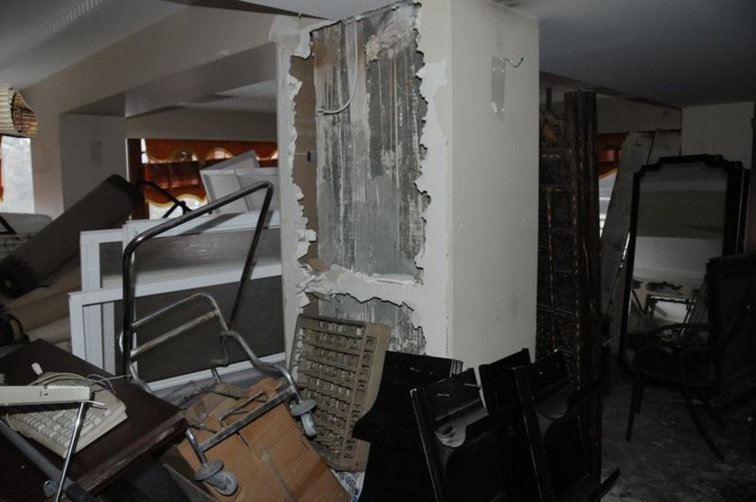 Van'da Ermeni krizi yaratan otel yıkılıyor