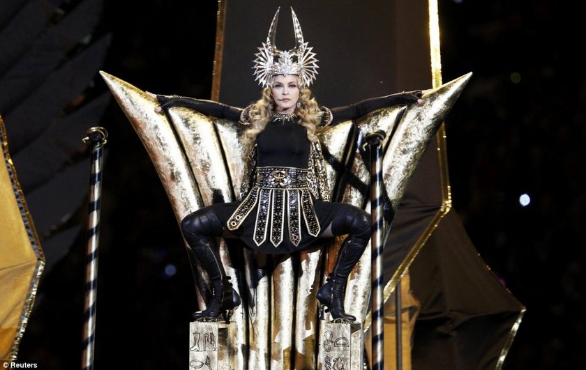 Madonna'dan nefes kesen şov
