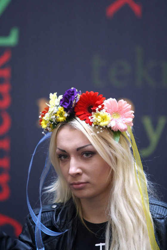 Femen kızlarından Ayasofya ...