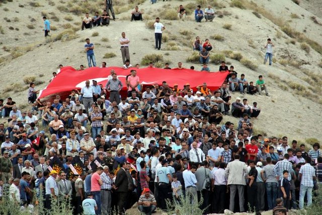 Bu fotoğrafa yürek dayanmaz!