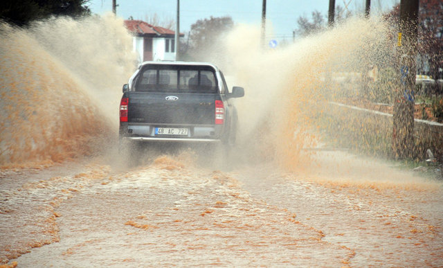 Bodrum'da kuvvetli fırtına