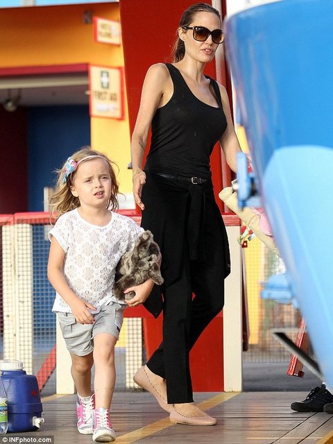Angelina ikizleriyle Lunapark'ta!