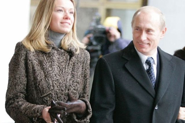Vladimir Putin'in kızı kazadan beri kayıp