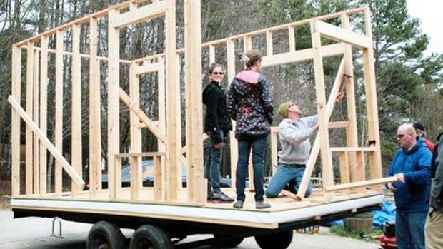 13 yaşında öyle bir ev inşa etti ki...