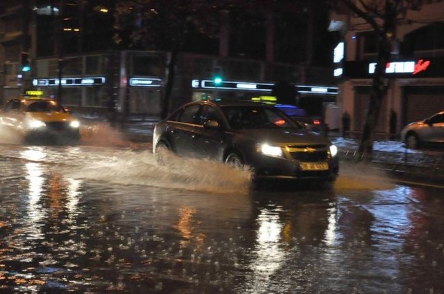 Bu Bir İzmir Klasiği!