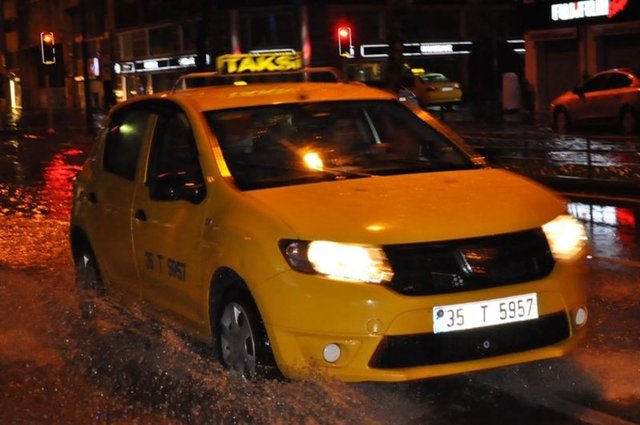 Bu Bir İzmir Klasiği!