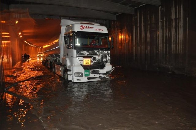 Bu Bir İzmir Klasiği!