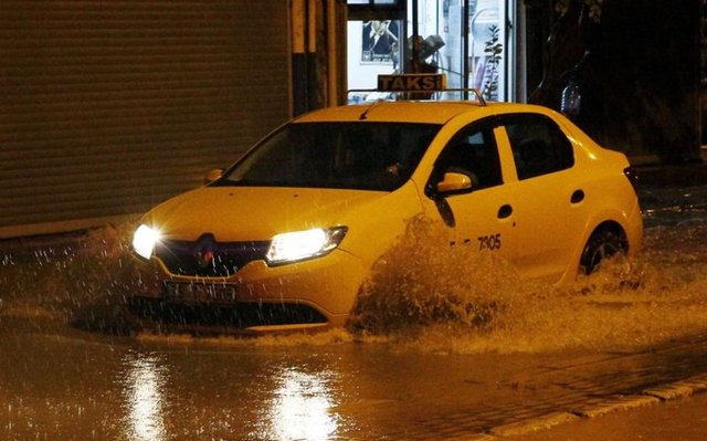 Bu Bir İzmir Klasiği!