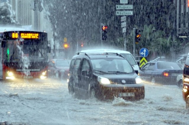 Bu Bir İzmir Klasiği!