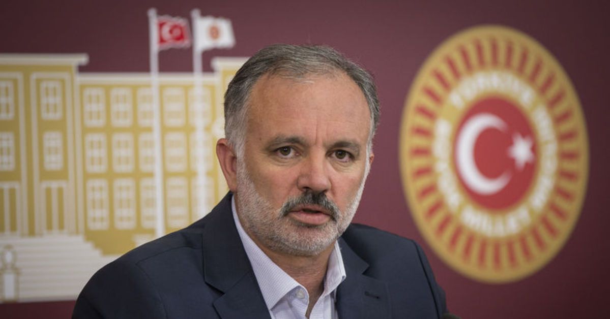 Ayhan Bilgen HDP den istifa ettiğini duyurdu Son dakika haberleri