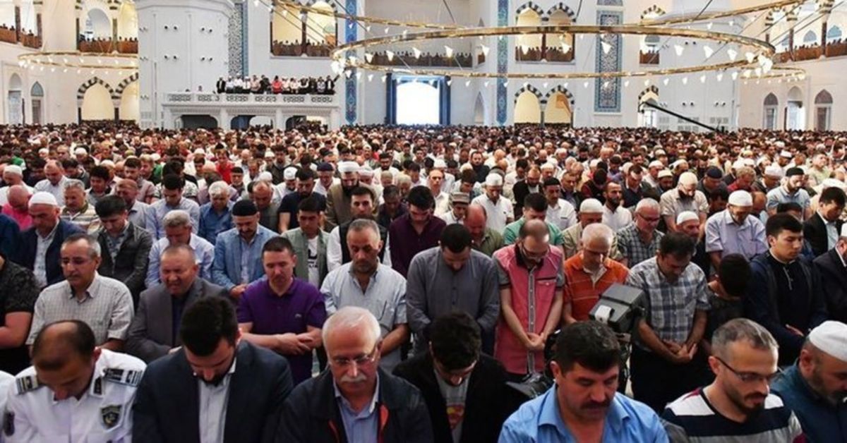 Ni De Bayram Namaz Saat Ka Ta Ve Ne Zaman K L Nacak Diyanet Namaz