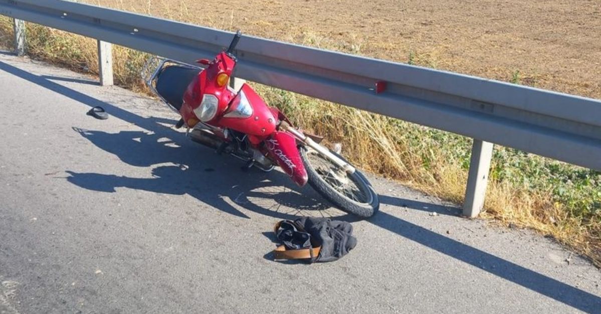 Manisa da motosikletin bariyere çarpması sonucu 1 kişi hayatını