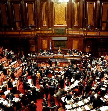İtalya'nın "Ergenekon"u yargıya uzandı