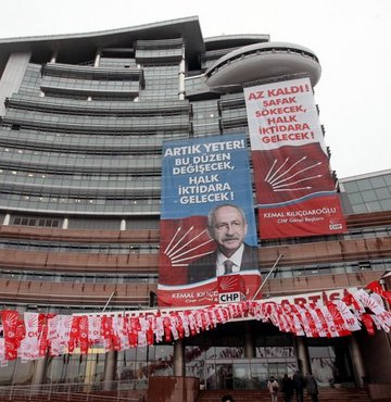 Fransa Başbakanından protestolara yanıt: Reformları sürdürmekte kararlıyız 20