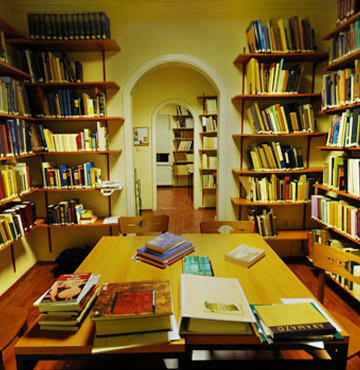 Kütüphaneler bilgi toplumunun mâbedleridir