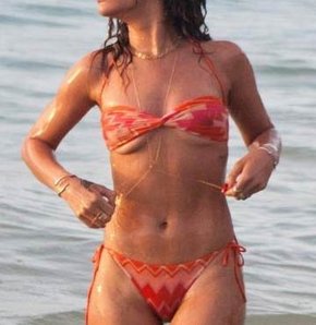 2011 In Bikinili Guzelleri Galeri
