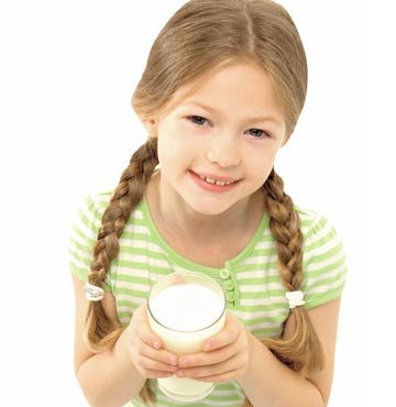 İnek sütü gelişim geriliği yapar mı?