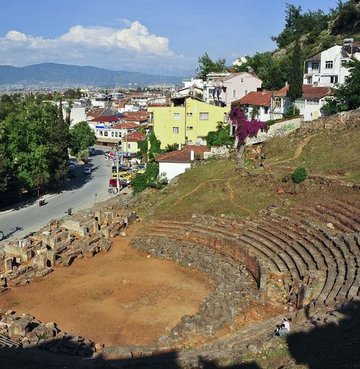 Telmessos Antik Tiyatrosu kurtuluyor