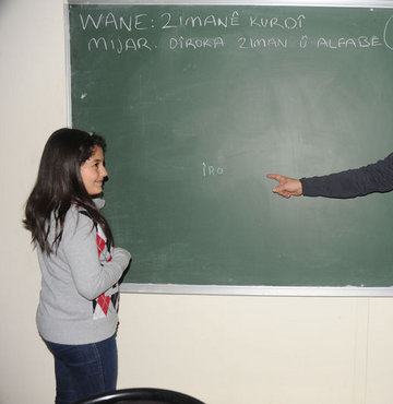 Kürtçe öğretmek Kürt sorununu çözer mi? 