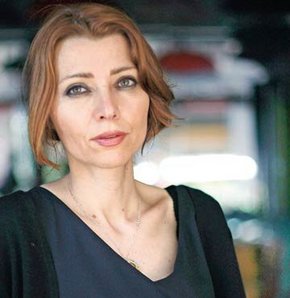 Romancı Elif Şafak’ın yeni kitabı Şemspare çıktı