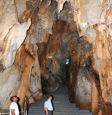 Bir mağara daha turizme kazandırıldı