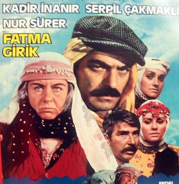 Türk filmlerinin afişleri sergileniyor