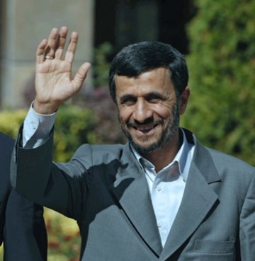 Ahmedinejad Moskova’da Putin’le görüşecek