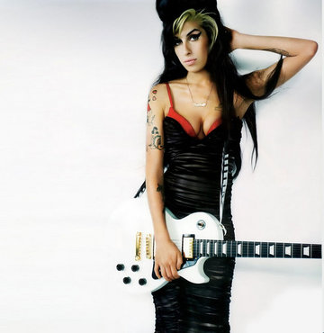 Karanlığa değil Amy Winehouse’a dönüş!*