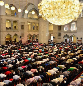 Il Il Bayram Namazi Saatleri Belli Oldu Ramazan Bayrami 2013