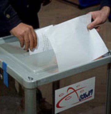 Gürcistan yeni cumhurbaşkanını seçiyor
