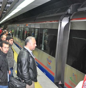 Sirkeci İstasyonu artık açık