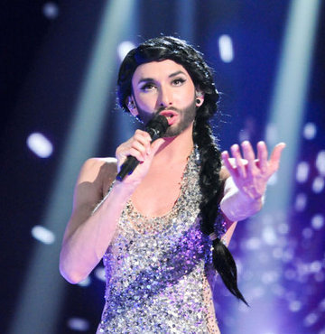 Trans şarkıcı Rusya'yı kızdırdı!