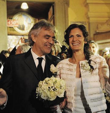 Andrea Bocelli evlendi